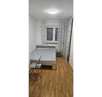 1 Zimmer wg - 570,00&nbsp;EUR Kaltmiete, ca.&nbsp; 18,00&nbsp;m&sup2; in München (PLZ: 81739) Ramersdorf-Perlach