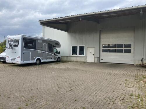 Foto - Stellplatz Hallenplatz Winterplatz Wohnmobil Reisemobil Cabrio