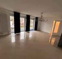 Helle 3-Zimmer Erdgeschosswohnung mit Kamin, Garten & Terrasse - Eppstein