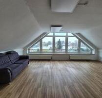 Viel Licht, viel Raum: Moderne 3-Zimmer-Maisonette mit Weitblick - Norderstedt Garstedt
