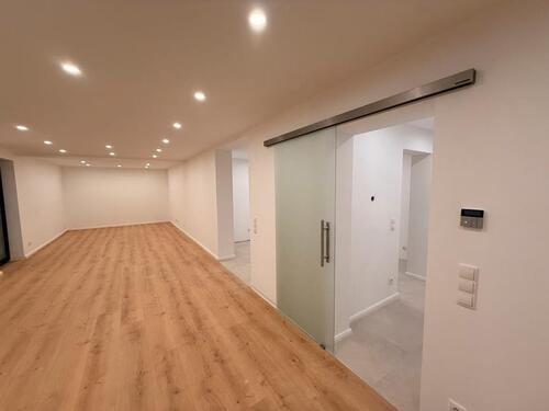 Foto - Wohnung zu vermieten - 1.800,00&nbsp;EUR Kaltmiete, ca.&nbsp; 178,00&nbsp;m&sup2;