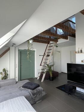 Foto - Exklusive Maisonette-Wohnung mit Galerie & Garten in stilvoller Stadtvilla