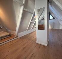 Dachgeschoss Wohnung zu vermieten Frauen WG - Hamburg Borgfelde