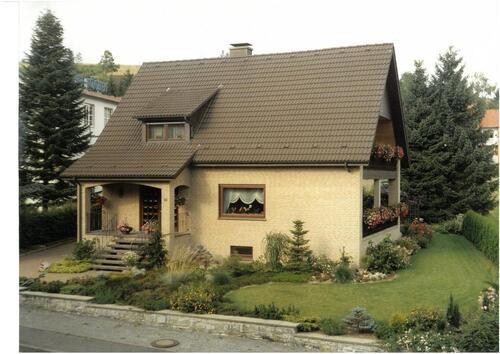Foto - Großes, gepflegtes Einfamilienhaus