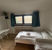 1-Zimmer Wohnung in Maxau - 530,00&nbsp;EUR Kaltmiete, ca.&nbsp; 20,00&nbsp;m&sup2; in Karlsruhe (PLZ: 76187) Knielingen