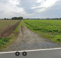 Ackerland 25ha - 13,00 EUR Kaltmiete, ca.  0,00 m² in Köln (PLZ: 50733) Nippes