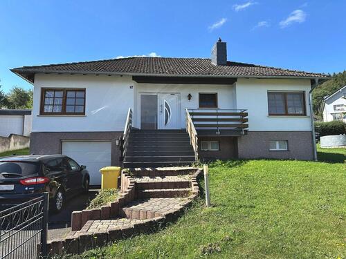 Foto - Einfamilienhaus mit großem Garten in Sötenich zur Miete