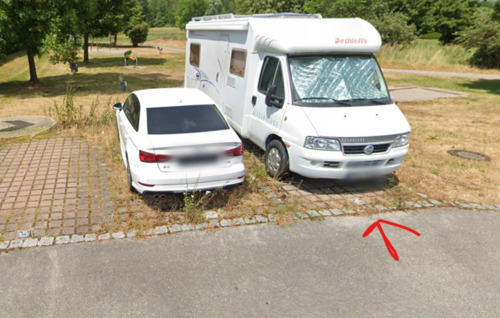 Foto - Aussenstellplatz Parkplatz Stellplatz für Wohnmobile PKW Anhänger