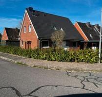 DG Wohnung in Stapel , ca 61 m2, 3 Zimmer, Garten, Carport - Schwabstedt
