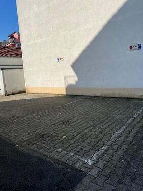 Foto - PROVISIONSFREI - Stellplätze in Düsseldorf Benrath zu vermieten