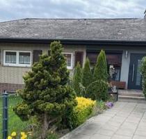 Geräumiger 8-Zimmer-Wingelbungalow mit großem Garten! - Fulda