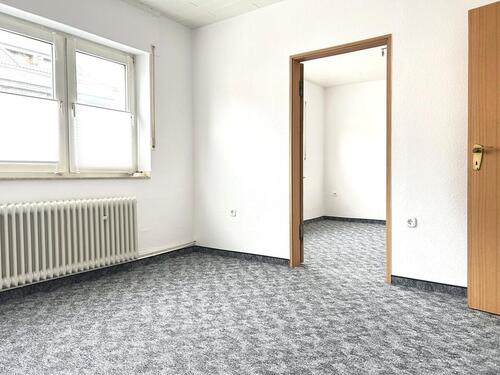 Foto - Die ideale 2 - Zimmer Singlewohnung MIT EINBAUKÜCHE für Berufspendler !!!