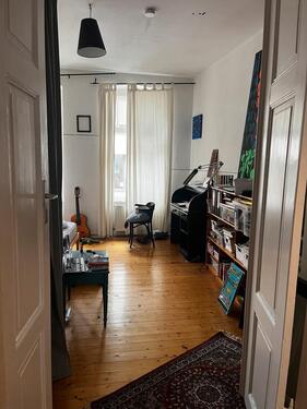 Foto - 1 WG-Zimmer zur Untermiete - 800,00&nbsp;EUR Kaltmiete, ca.&nbsp; 30,00&nbsp;m&sup2;