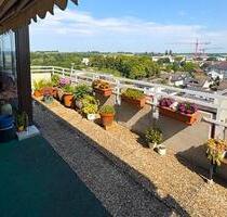 3 12 Zimmer-Wohnung mit Terrasse - Köngen