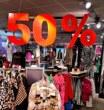 Foto - 50% Werbeschild 2 m Schriftzug groß Schaufenster Werbung SALE