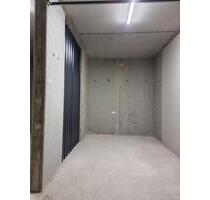 Großraum Garage XXXL Größe zu vermietet (40qm übergroß) - Neunkirchen-Seelscheid