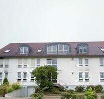 Charmante 2-Zimmer Wohnung mit Balkon und Stellplatz in Freital