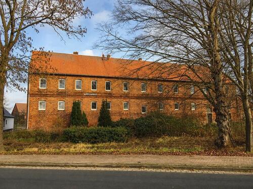 Foto - 17 Zimmer Einfamilienhaus zum Kaufen in Seehausen (Altmark)