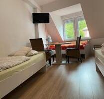 Mannheim, 3 Zimmer Küche, Bad Möbliert 85 mª Wohnung - Edingen-Neckarhausen Neu-Edingen