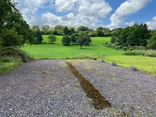 Foto - Nicht überdachte Aussenstellplätze für Wohnwagen und Wohnmobile