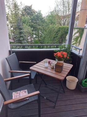 Foto - Helle 3-Zimmer-Altbauwohnung mit großem Balkon in Leipzig-Stötter