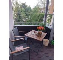 Helle 3-Zimmer-Altbauwohnung mit großem Balkon in Leipzig-Stötter