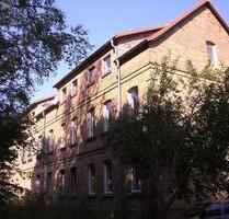 Denkmalgeschütztes Mehrfamilienhaus mit 10 WE & großem Grundstück - Lauchhammer