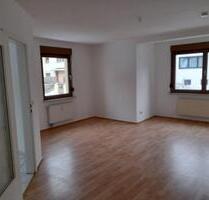 3-Raum Wohnung in ruhiger Wohnanlage - Weißenfels