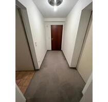 Schicke möblierte Single 1-Zimmer Souterrain-Wohnung mit moderner - Heßdorf