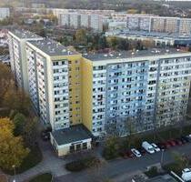 Schöne Dreiraumwohnung mit großem Balkon und Aufzug - Gera Lusan