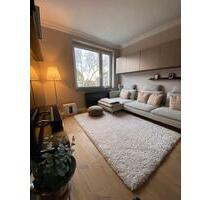 Exklusive 3-Zimmer-Wohnung mit Balkon und EBK in Düsseldorf