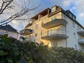 Foto - REMAX-Herrliche, lichtdurchflutete 2-Zimmerwohnung in Radebeul zu vermieten - Terrasse & Stellplatz