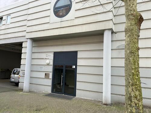 Foto - Helle 2-ZKB-Wohnung mit Südbalkon und Einbauküche in Saarbrücken