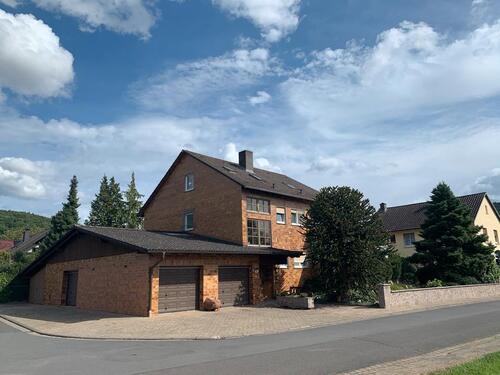 Foto - Mehrfamilienhaus zu verkaufen - 649.000,00&nbsp;EUR Kaufpreis, ca.&nbsp; 250,00&nbsp;m&sup2;
