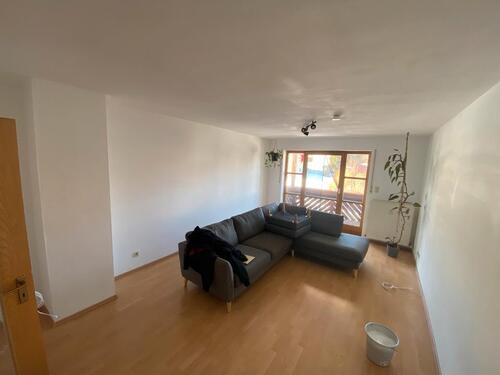 Foto - 3-Zimmer-Wohnung mit Balkon und Garage in Waldershof (Kirchsteig)