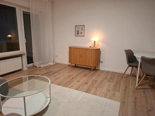 Foto - Möbelierte 1 Zi.-Wohnung mit Balkon