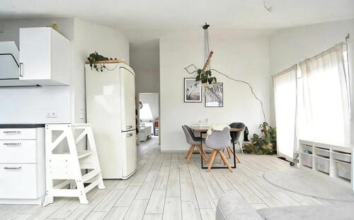 Foto - Moderne 4-Zimmer-Wohnung ab Sofort zu vermieten EBK Garage
