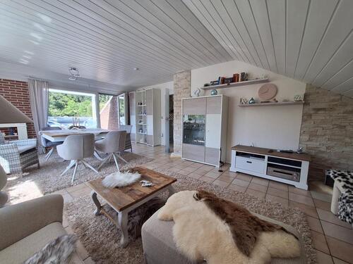 Foto - Dachgeschosswohnung #TOP #frisch renoviert #Loggia #Garage