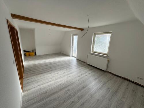Foto - 2 Zimmerwohnung am Eichwald, saniert inkl. Einbauküche