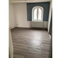 Altbau Wohnung 50qm - 360,00&nbsp;EUR Kaltmiete, ca.&nbsp; 50,00&nbsp;m&sup2; in Münchberg (PLZ: 95213)