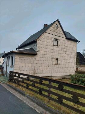 Foto - 2 Zimmer Einfamilienhaus zum Kaufen in Oelsnitz (Vogtland)