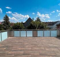 Moderne Maisonettewohnung mit großer Dachterrasse zu vermieten - Nürnberg Hasenbuck