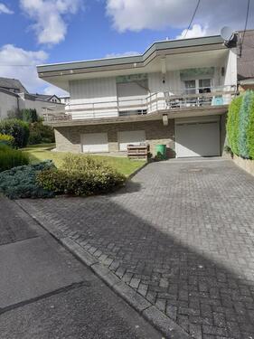 Foto - Einfamilienhaus in Straßenhaus