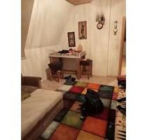 Zwei Räume in 2-er Wohngemeinschaft in Dresden