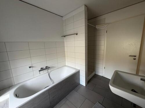 Foto - ***Tolle 2-Zimmer Wohnungen*** - 990,00&nbsp;EUR Kaltmiete, ca.&nbsp; 66,00&nbsp;m&sup2;