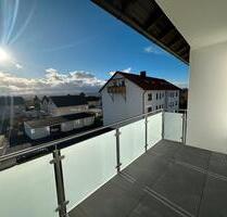 ERSTBEZUG, sonnige 4-Zimmer-Wohnung, toller Südbalkon, Künzell