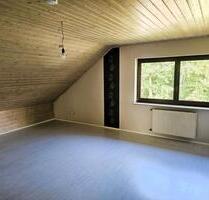 Stilvolle 4,5-Zimmer-Maisonette-Wohnung in idyllischer Waldlage - Eppertshausen
