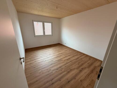 Foto - 5 Zimmer Dachgeschoßwohnung in Wolferstadt