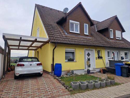 Foto - Großzügige Doppelhaushälfte in Hanglage mit traumhafter Fernsicht