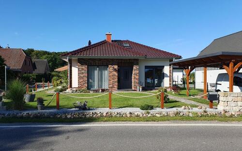 Foto - Einfamilienhaus zur Miete in Prohn